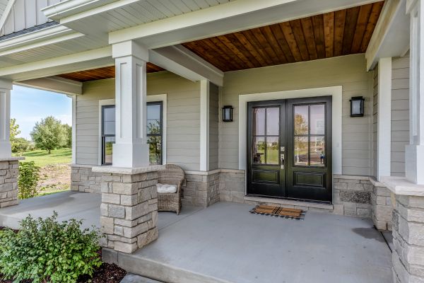 Veranda Post Repair in Camas