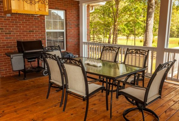 Cost of Residential Deck Installation in Camas