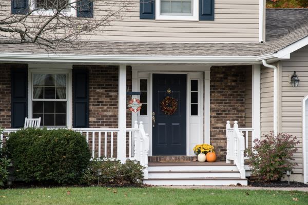 Cost of Front Deck Construction in Camas