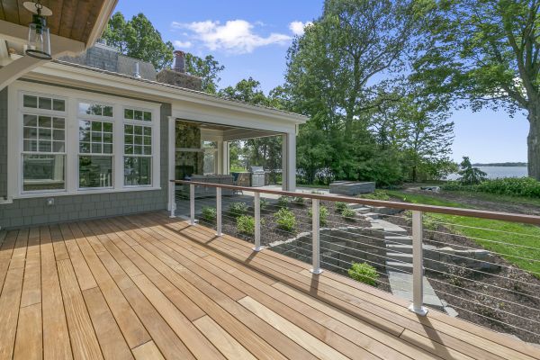 Cost of Wood Deck Installation in Camas